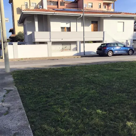 Il Parco Iun R1207 - Con Ingresso Indipedente Santa Giusta